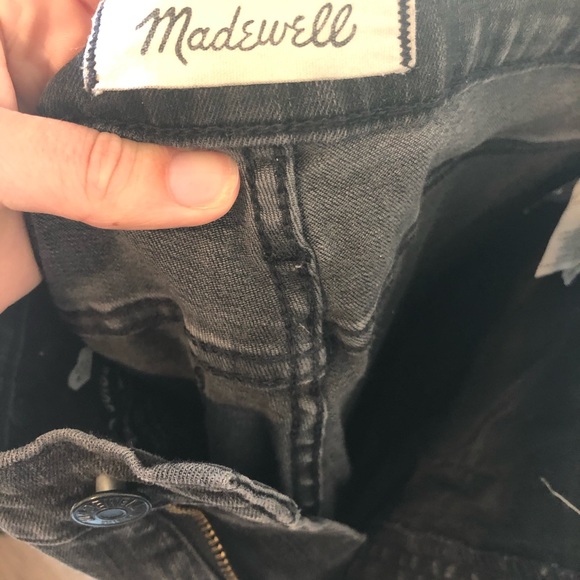 Madewell Black skinny jeans in “Black Sea” - Picture 3 of 5